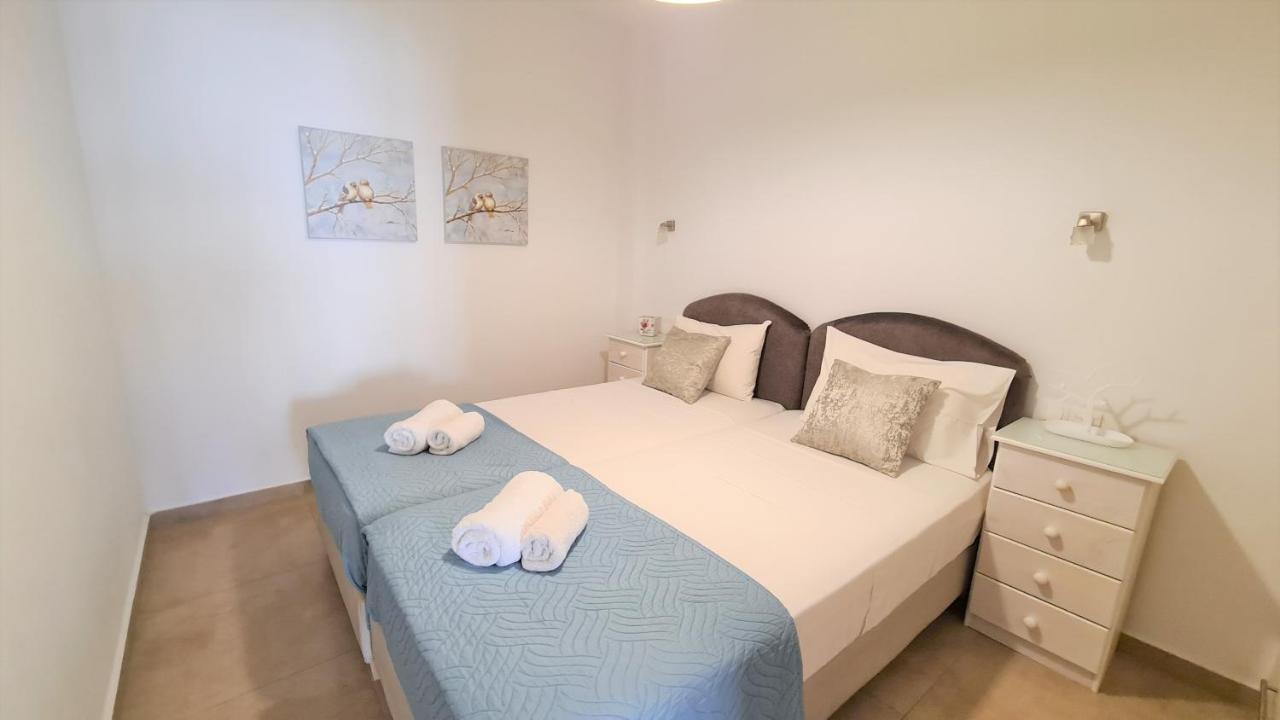 Bella Mare Luxury Apartments Kalamaki  Exterior foto