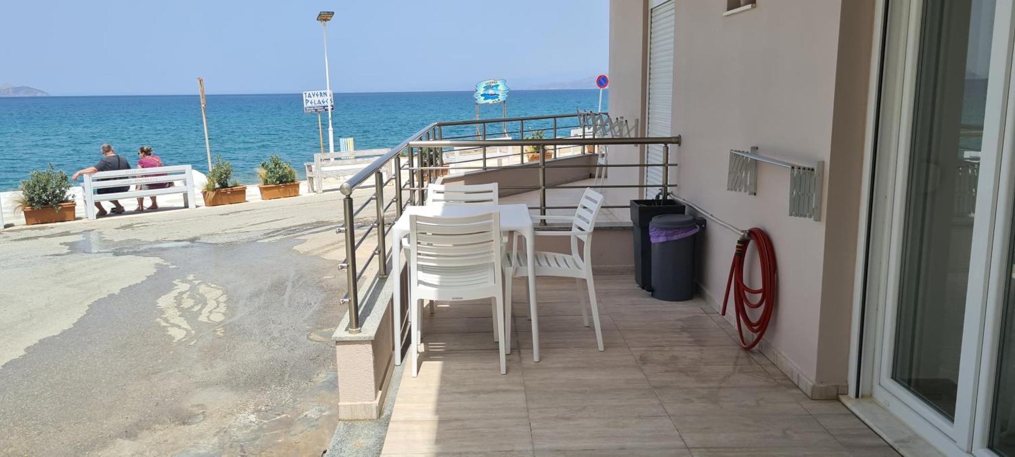Bella Mare Luxury Apartments Kalamaki  Exterior foto